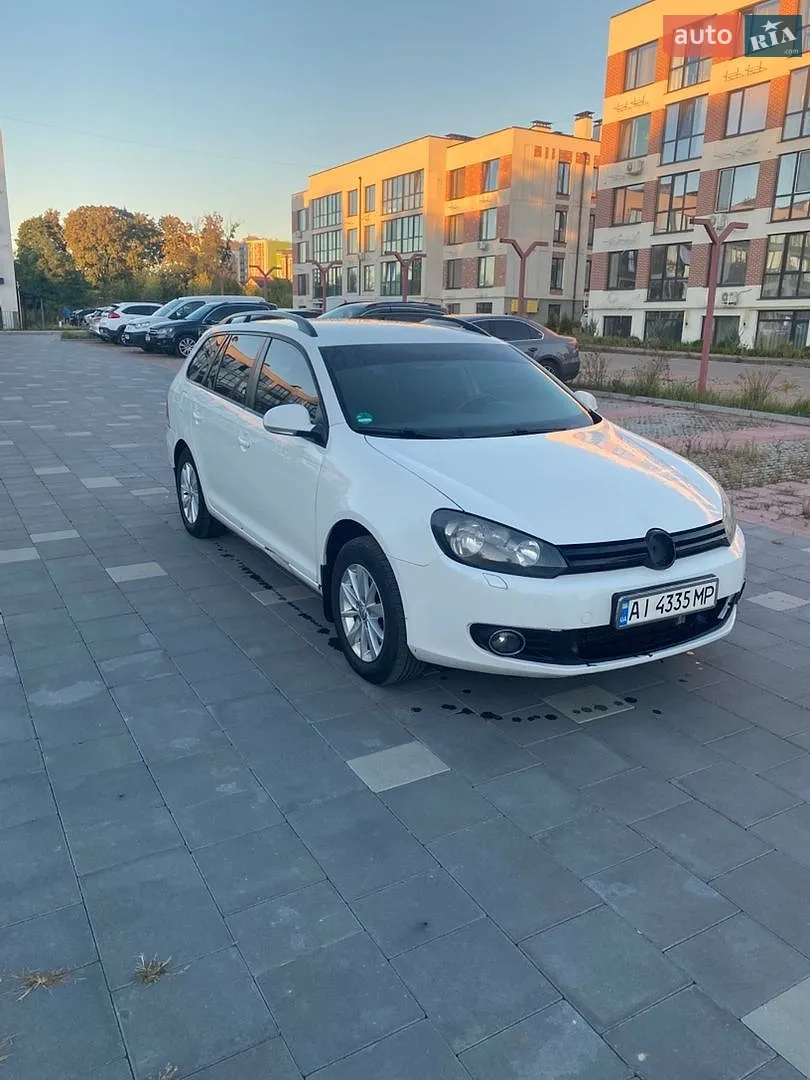 Volkswagen Golf, 2011