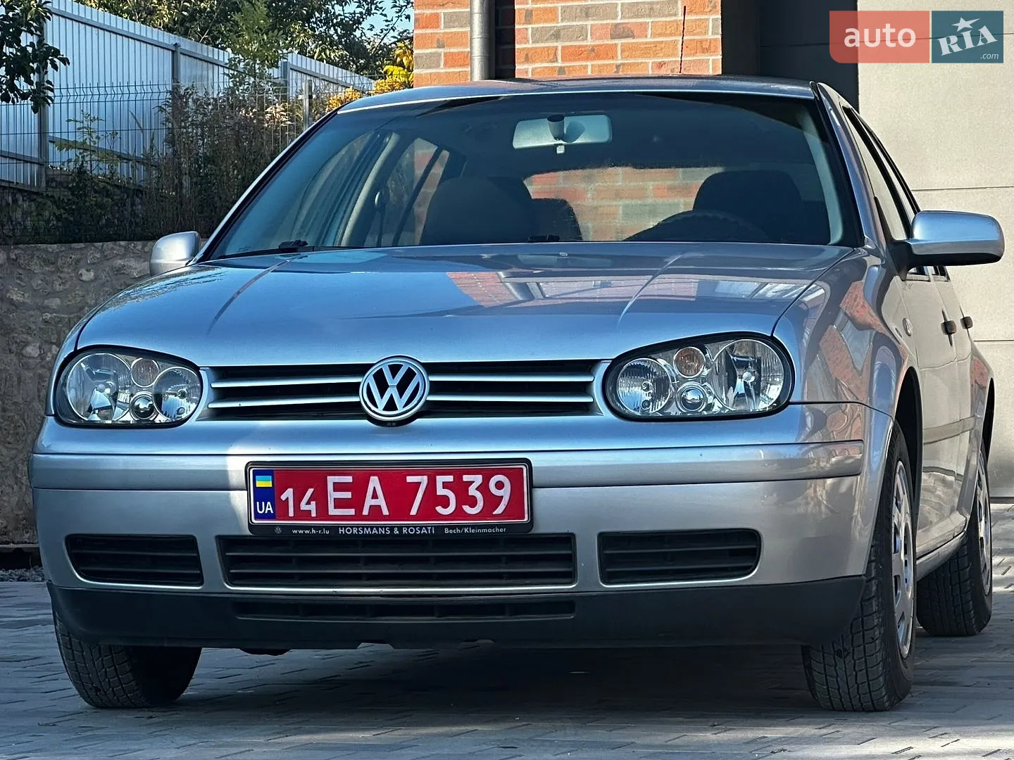 Volkswagen Golf, 2003