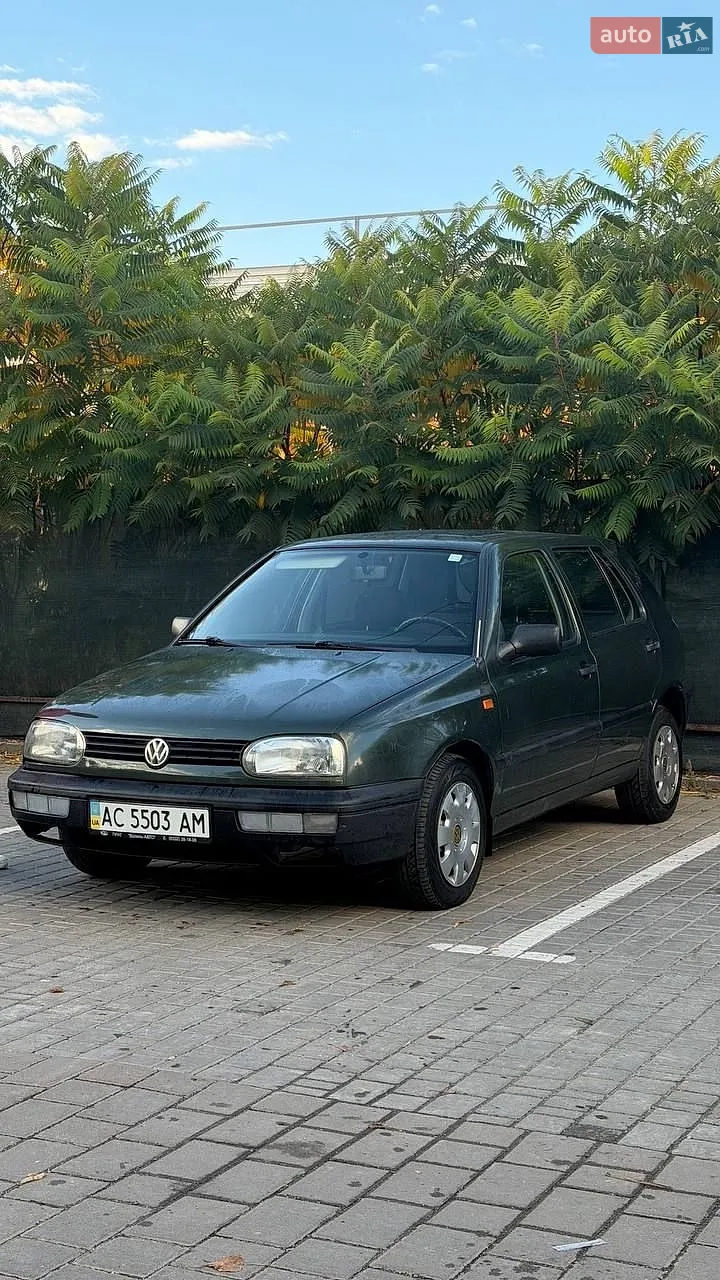 Volkswagen Golf, 1993
