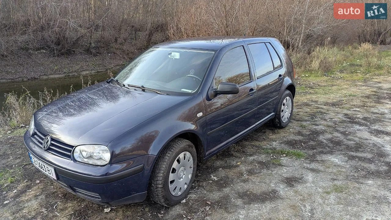 Volkswagen Golf, 2003