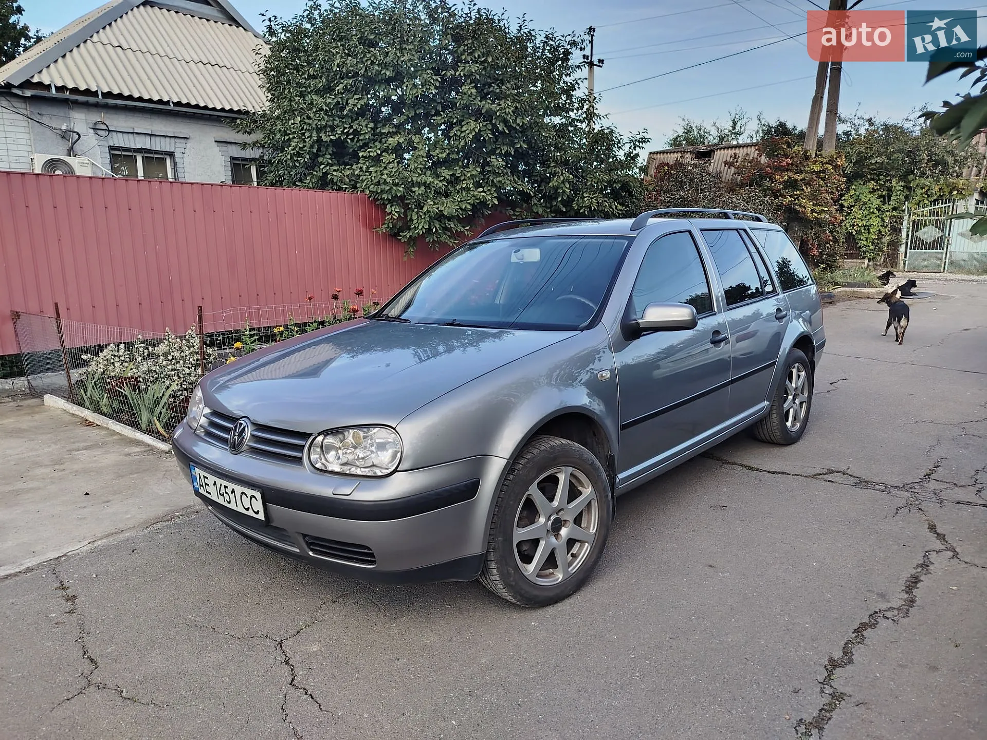 Volkswagen Golf, 2005