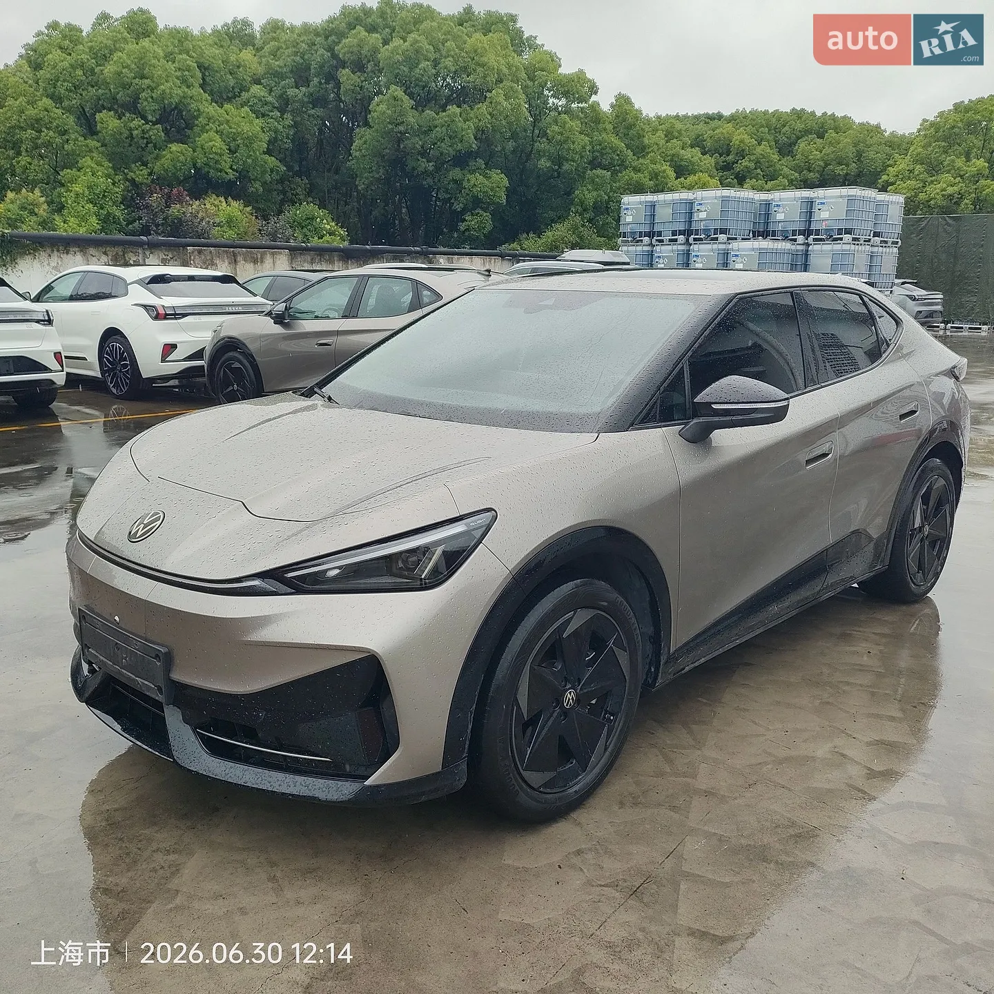Volkswagen ID.UNYX 06, 2024