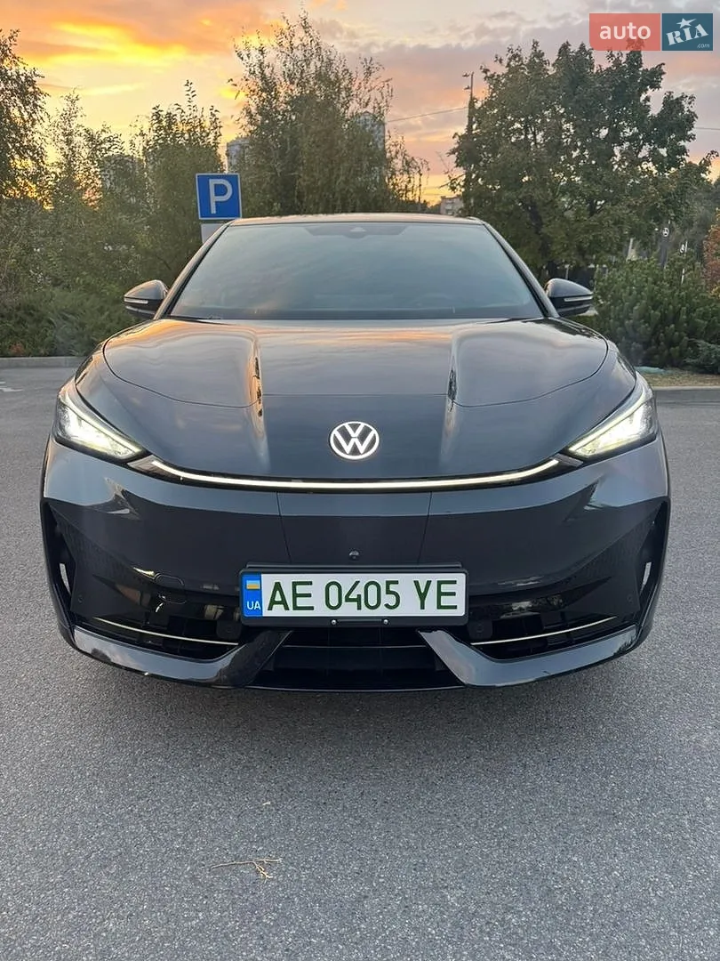 Volkswagen ID. UNYX, 2025