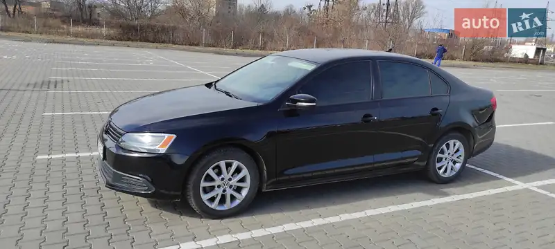 Volkswagen Jetta, 2011