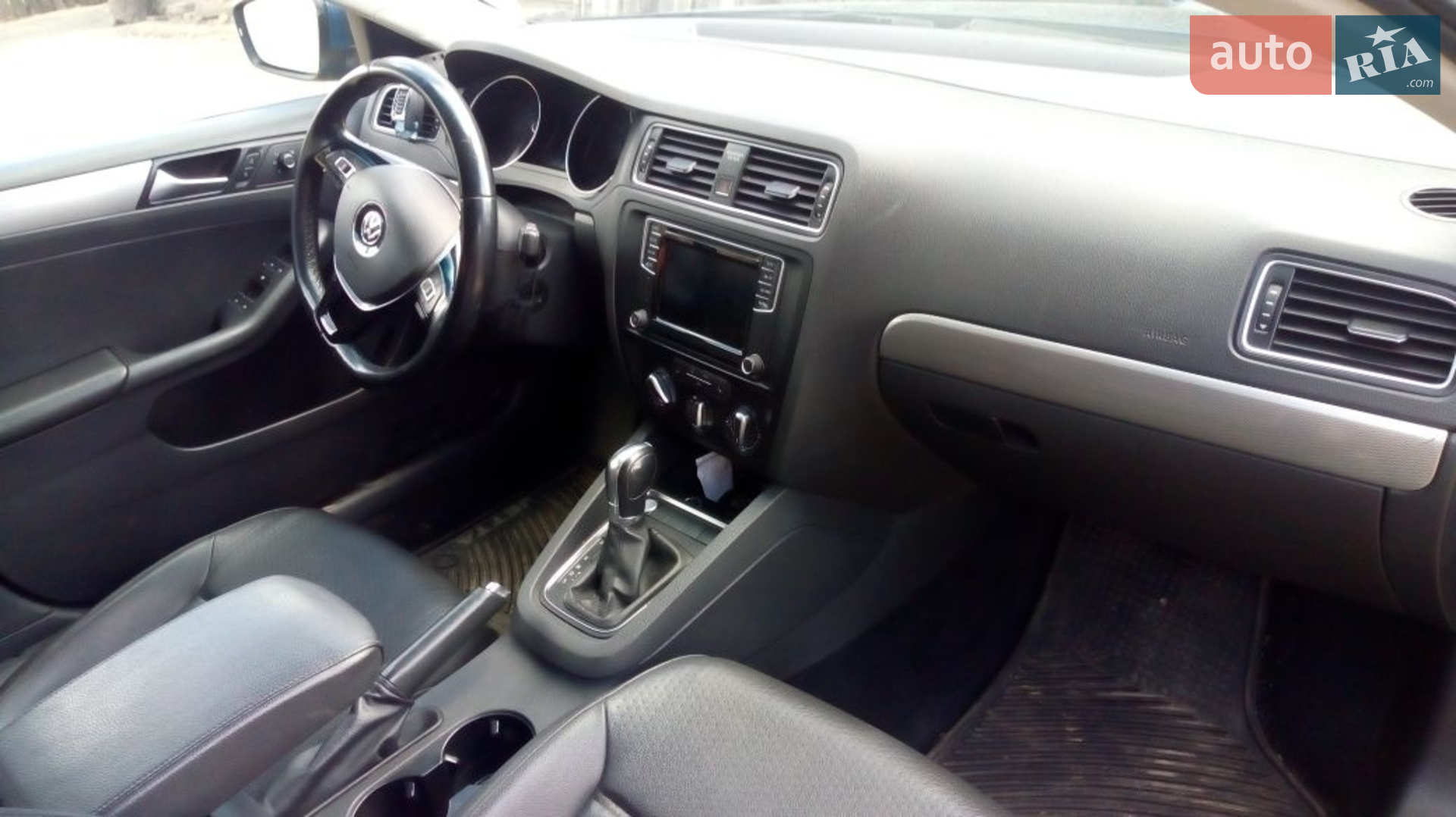Volkswagen Jetta, 2015