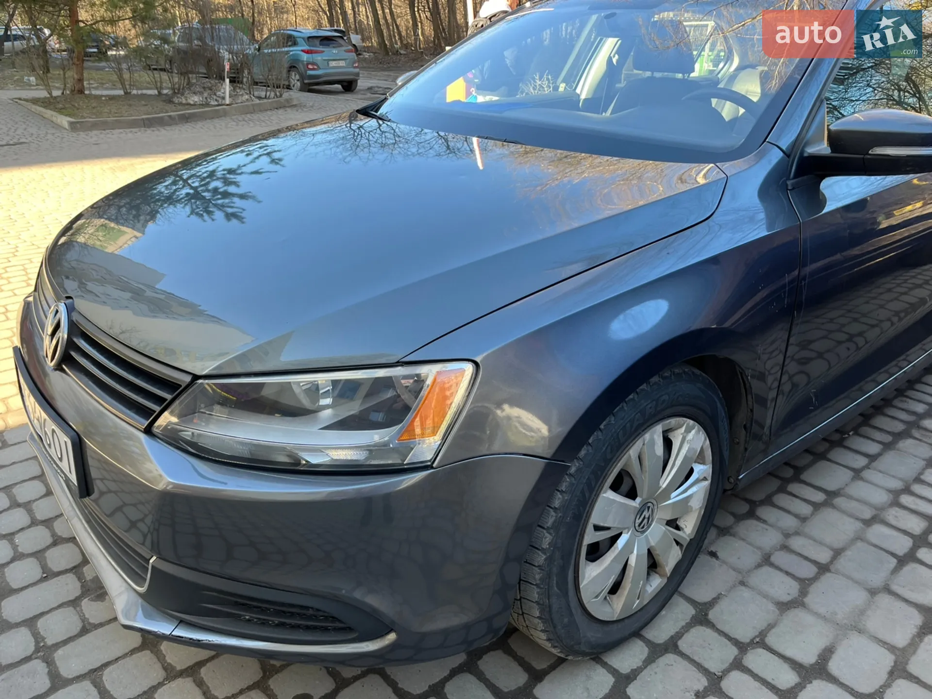 Volkswagen Jetta, 2011