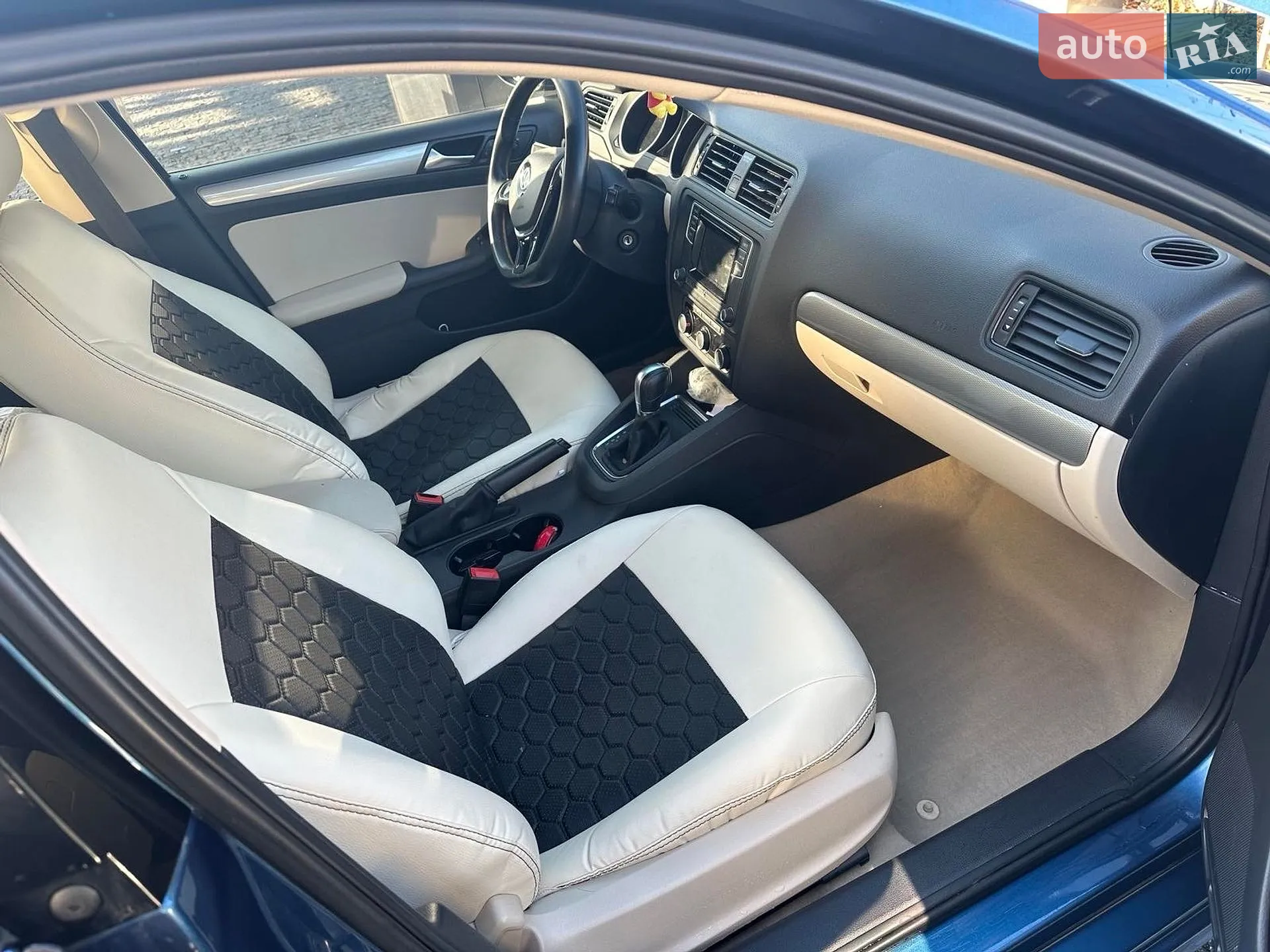 Volkswagen Jetta, 2016