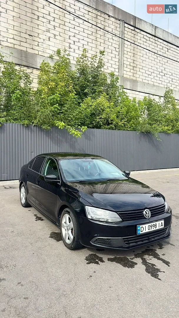 Volkswagen Jetta, 2014