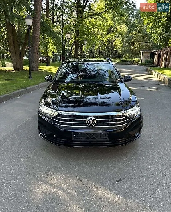 Volkswagen Jetta, 2019