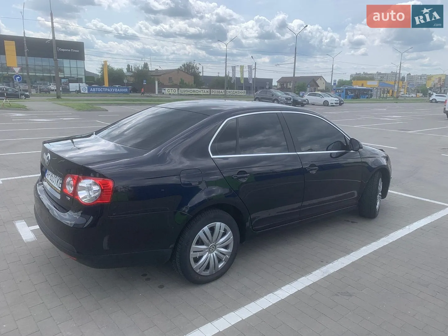Volkswagen Jetta, 2009