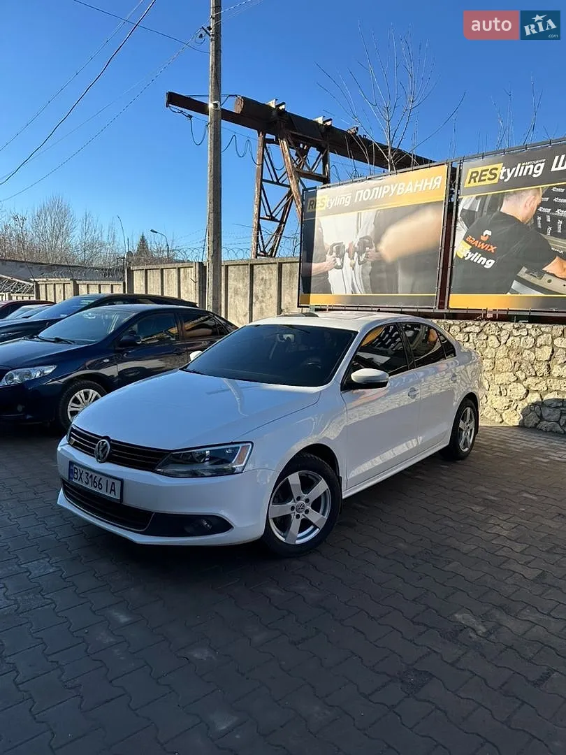 Volkswagen Jetta, 2012