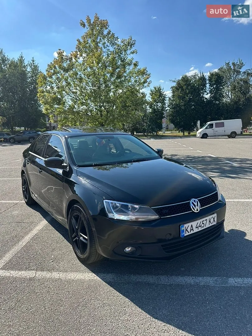 Volkswagen Jetta, 2013