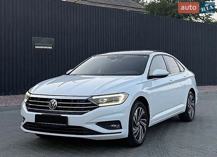 Volkswagen Jetta, 2019