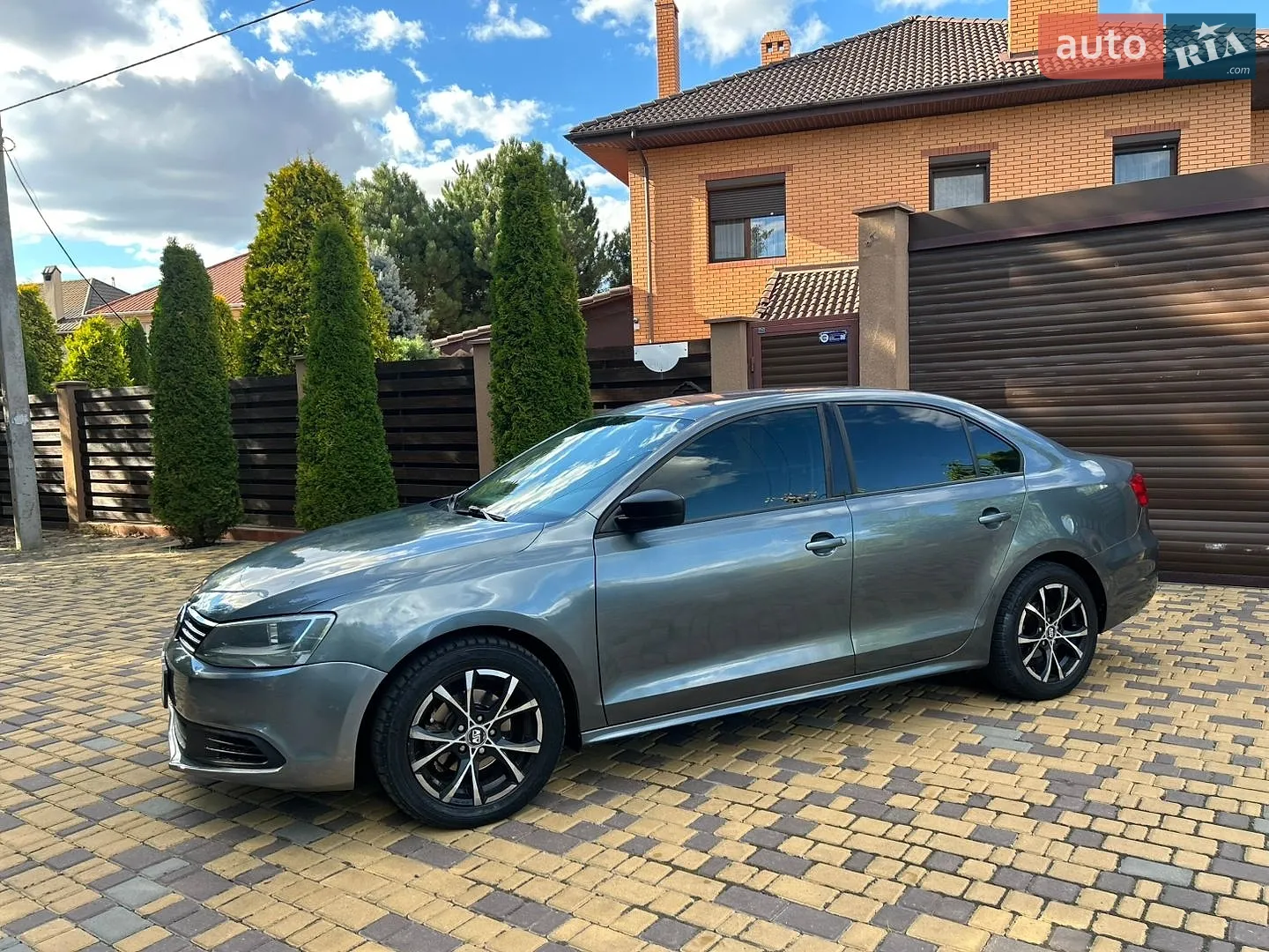 Volkswagen Jetta, 2013