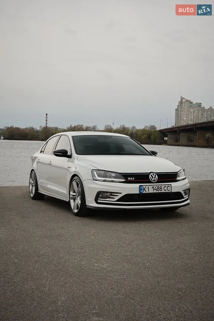 Volkswagen Jetta, 2017