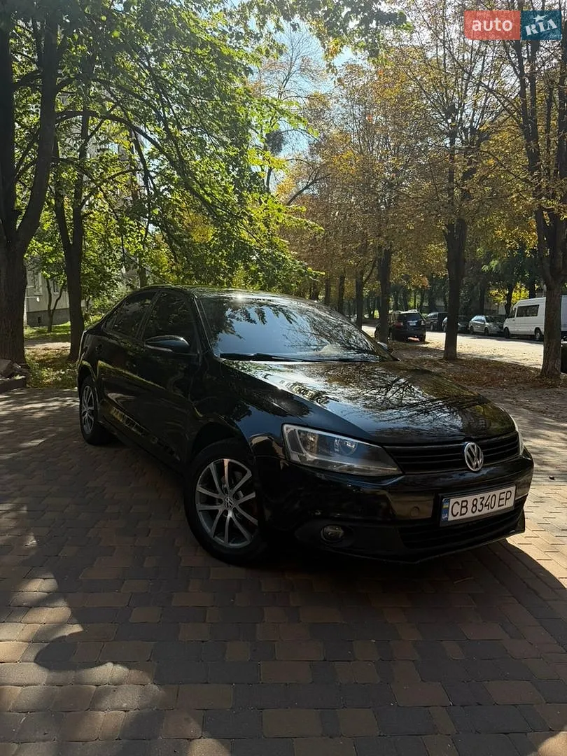 Volkswagen Jetta, 2011