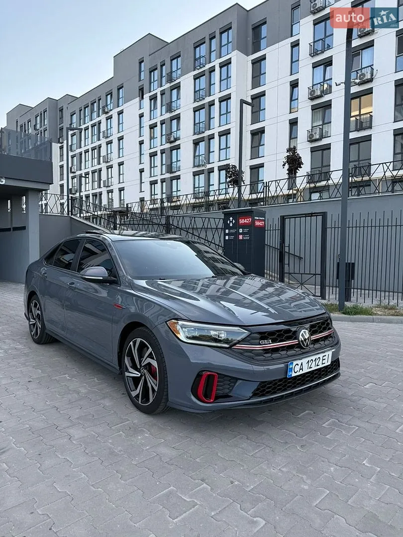 Volkswagen Jetta, 2024