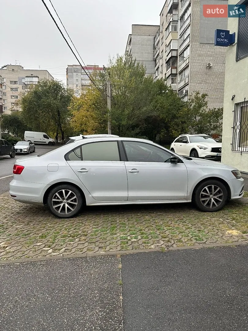 Volkswagen Jetta, 2017