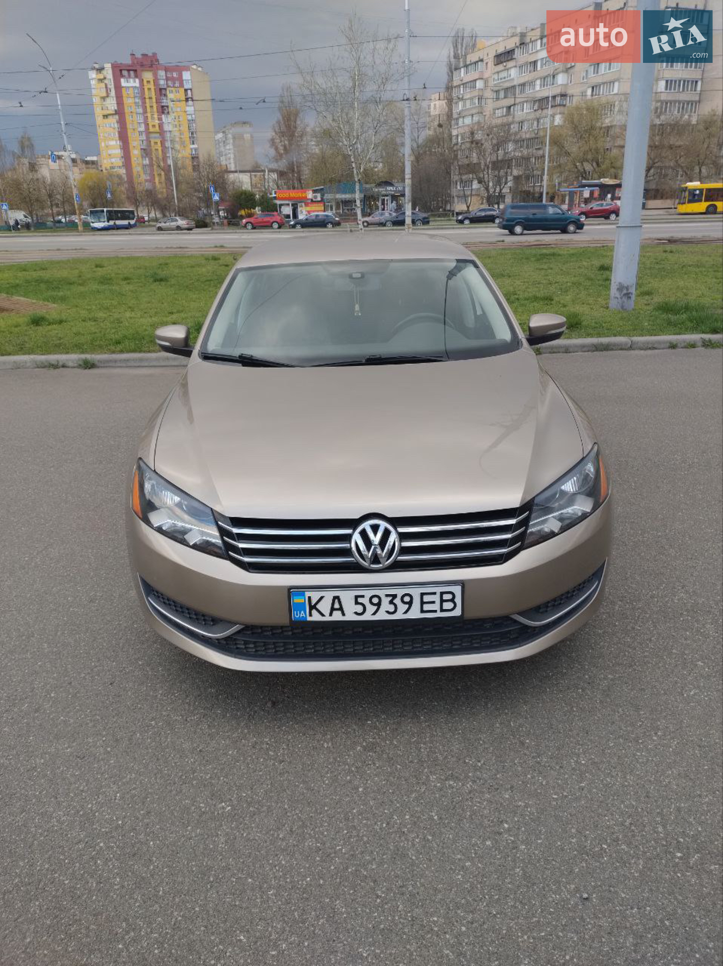 Volkswagen Passat 2014 — 1