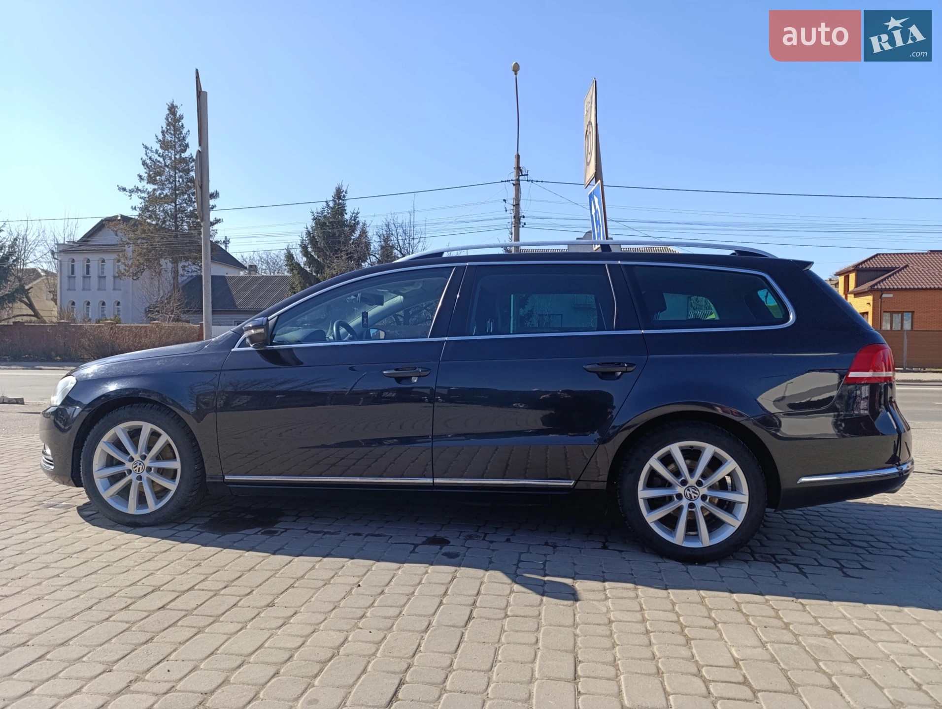 Volkswagen Passat, 2011