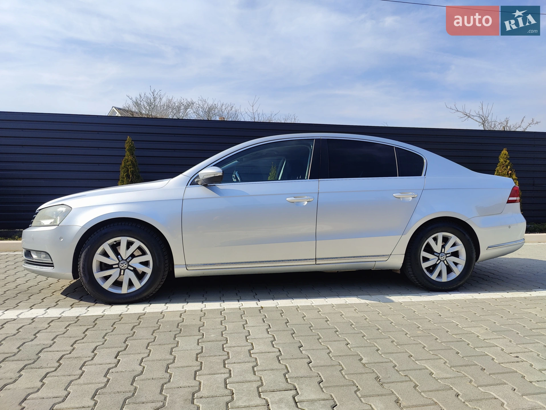 Volkswagen Passat, 2010