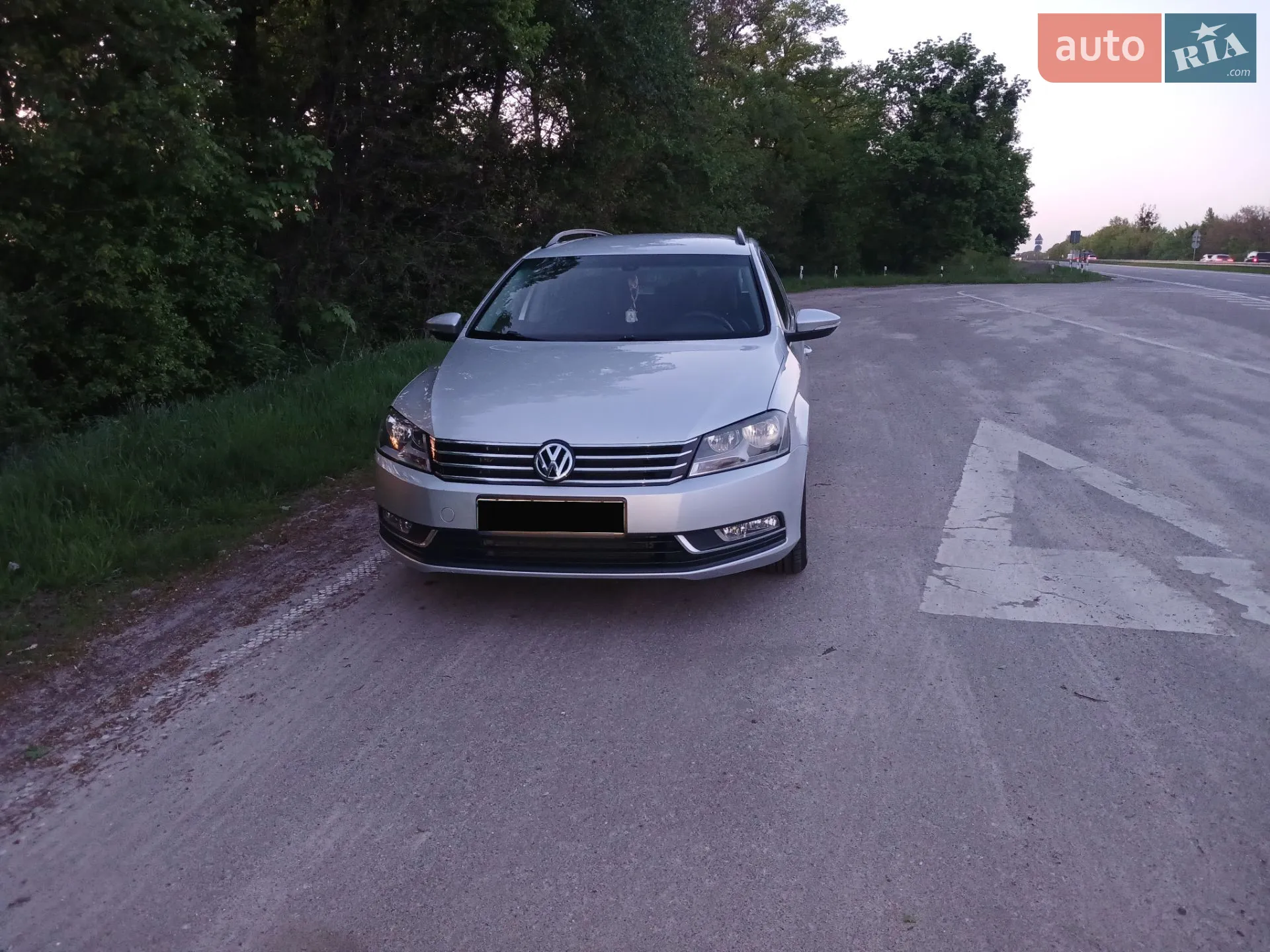 Volkswagen Passat, 2011