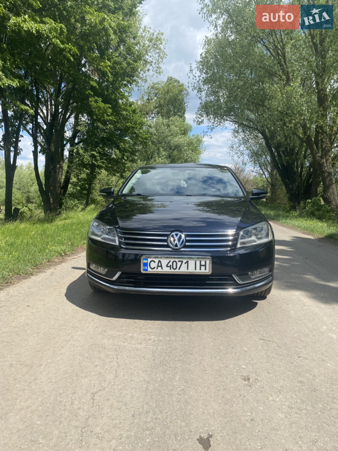 Volkswagen Passat, 2011