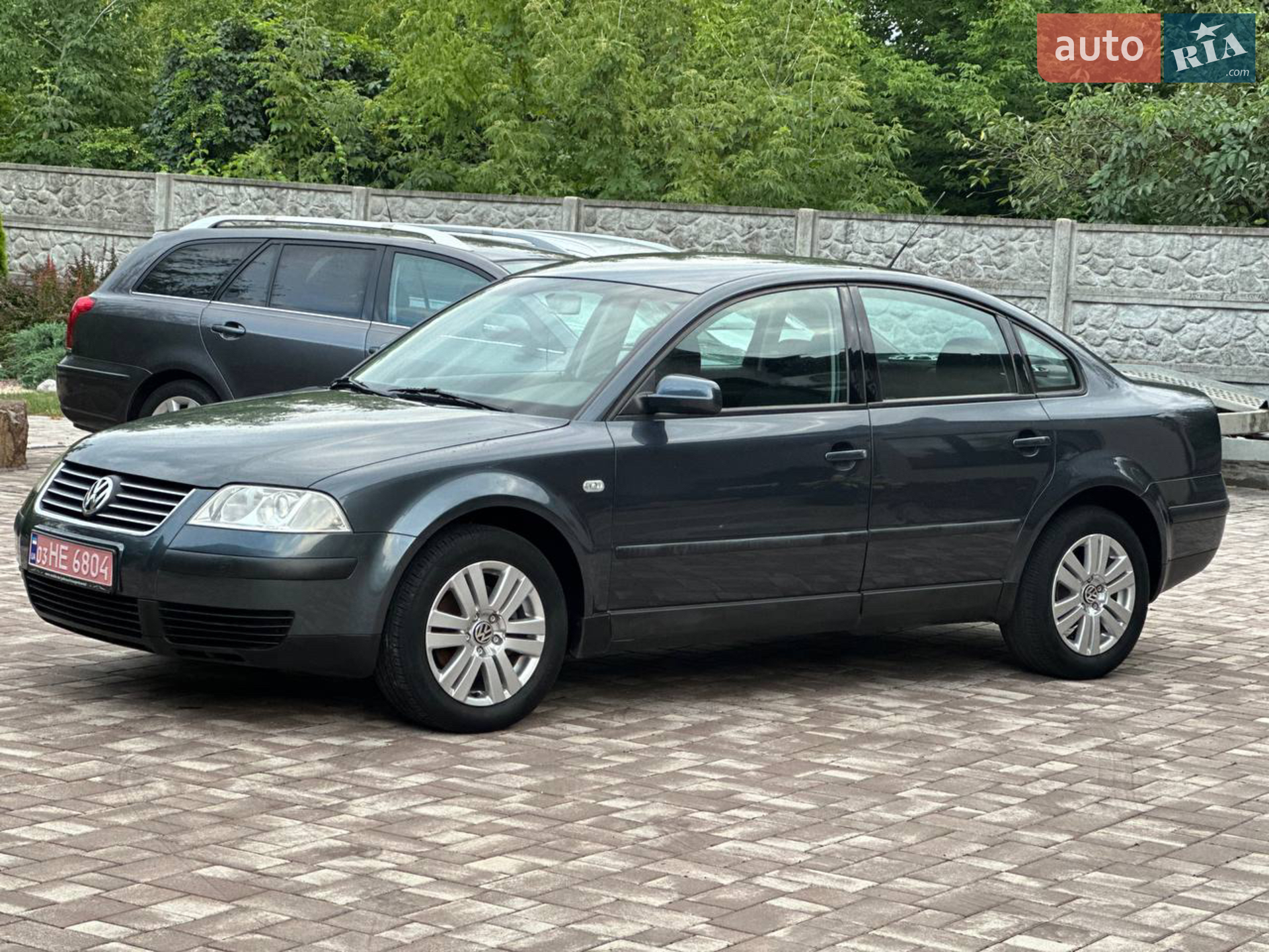 Volkswagen Passat, 2001