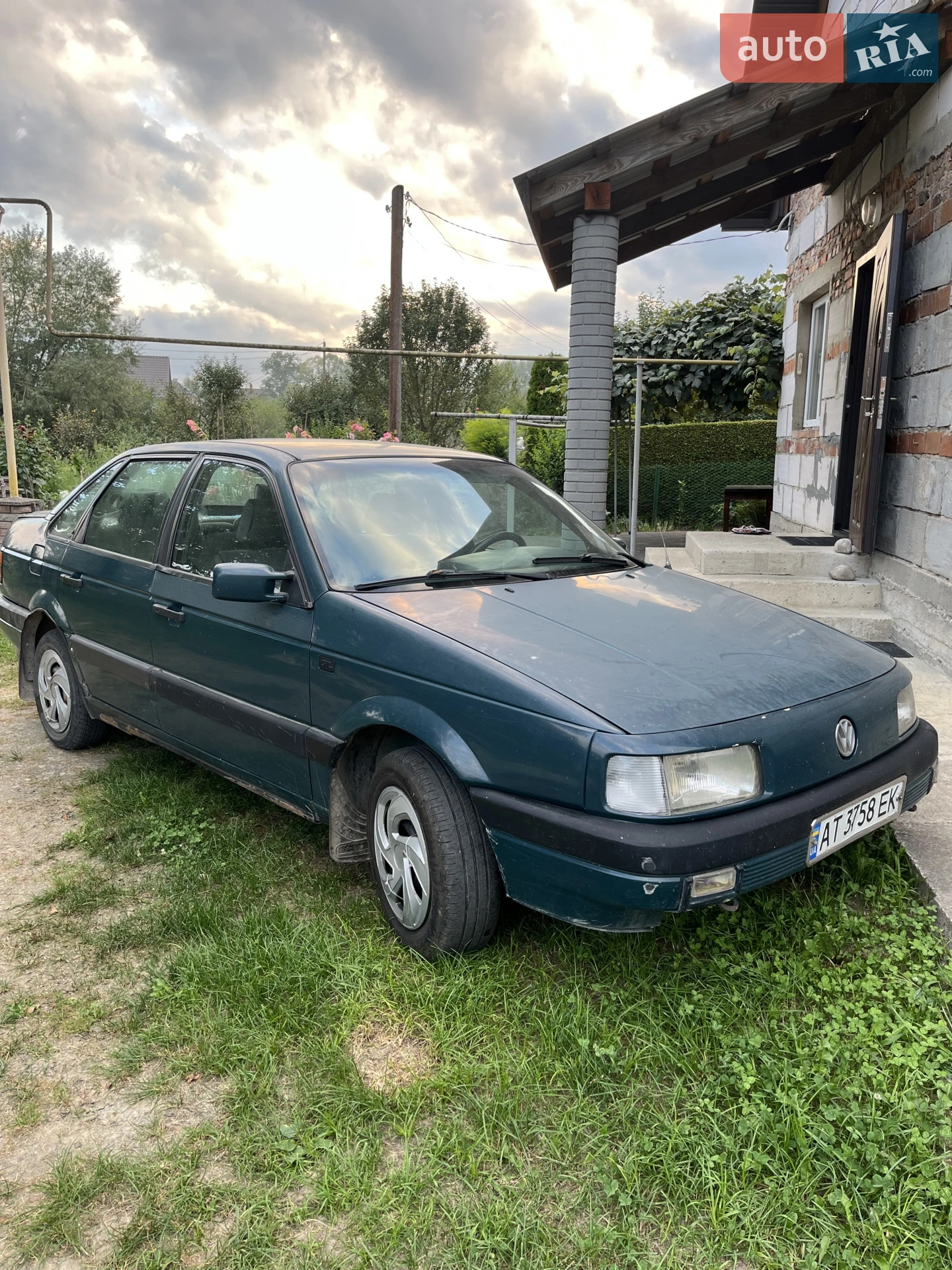 Volkswagen Passat, 1988
