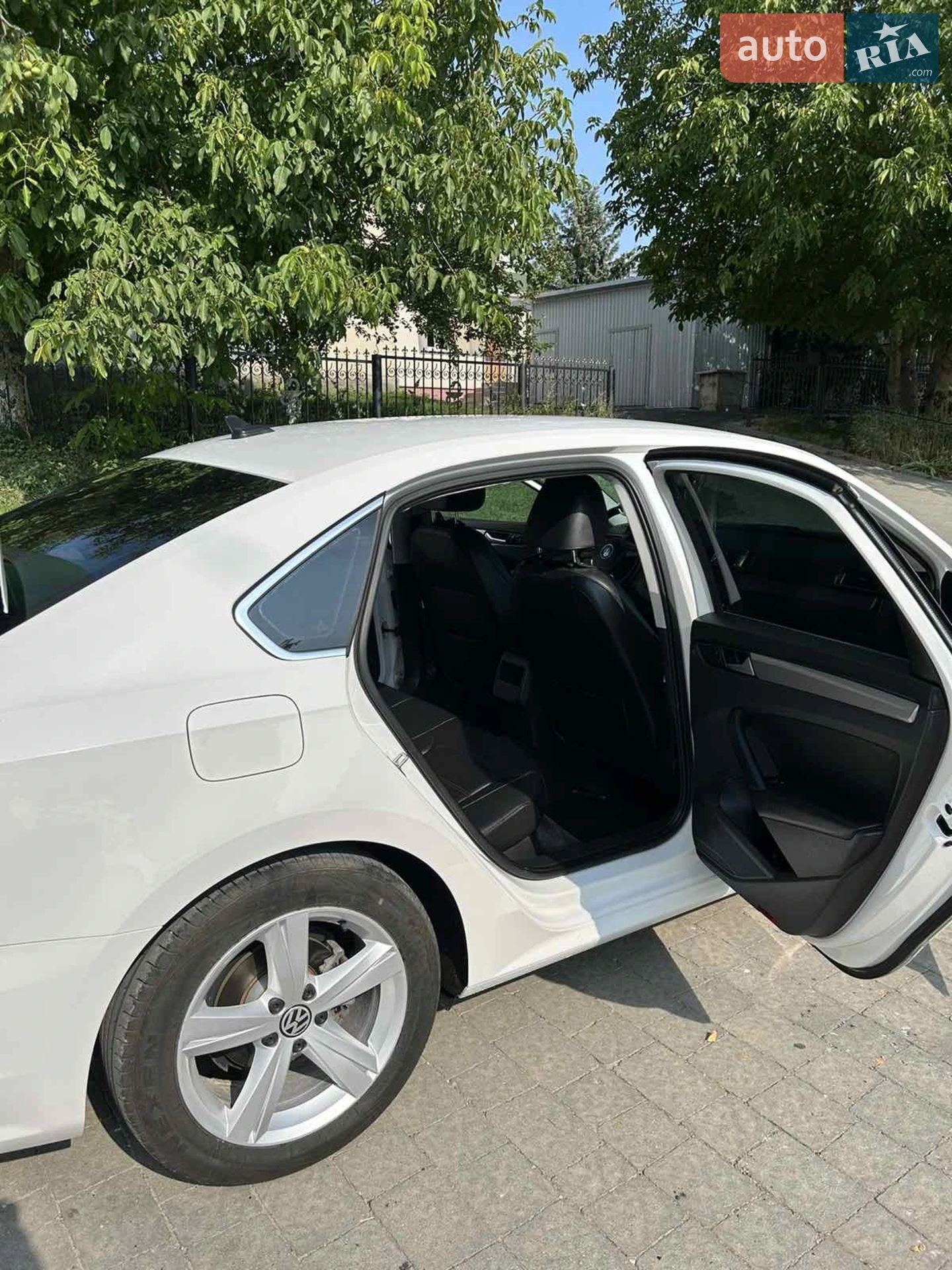 Volkswagen Passat, 2015