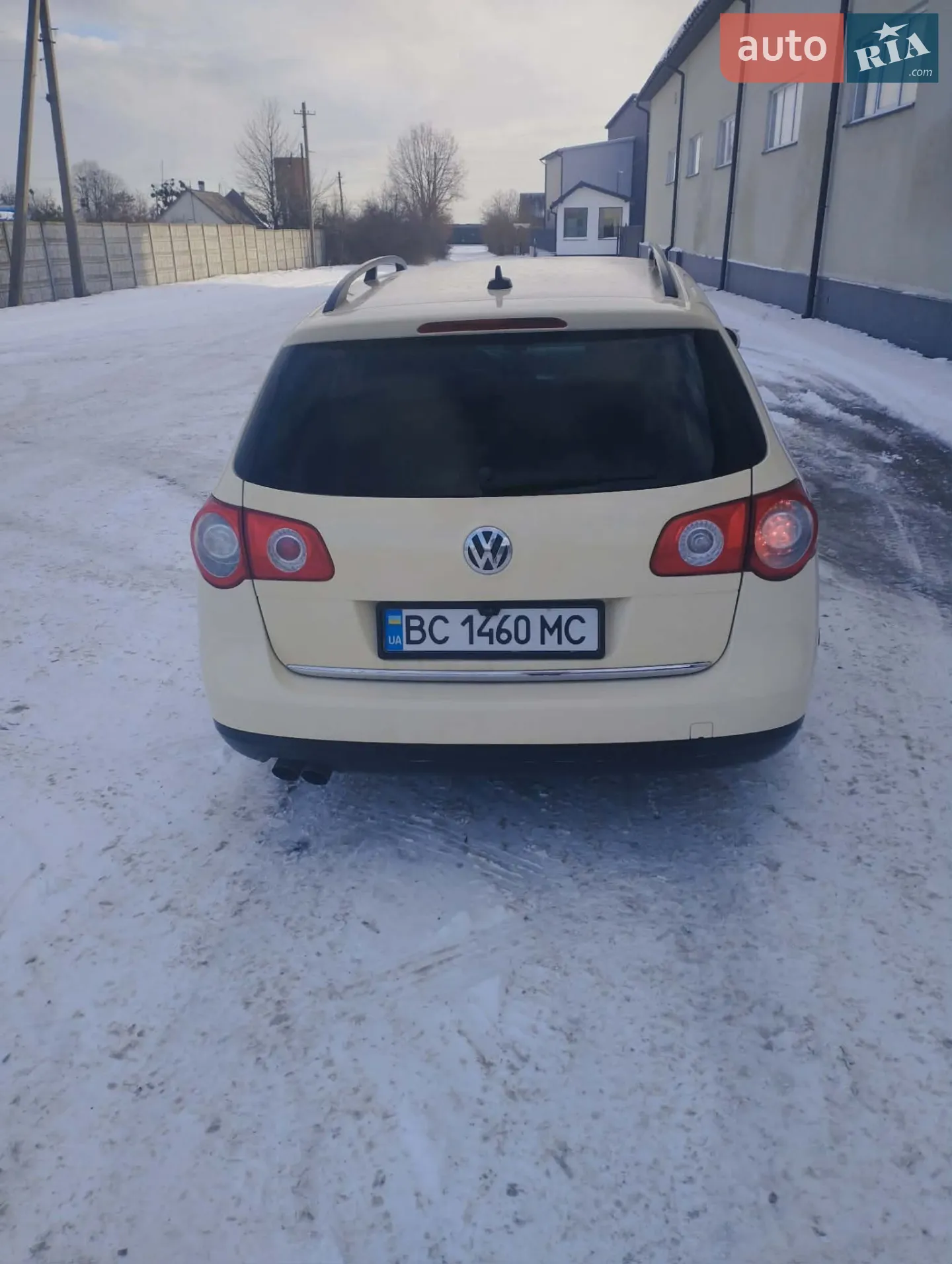 Volkswagen Passat, 2010