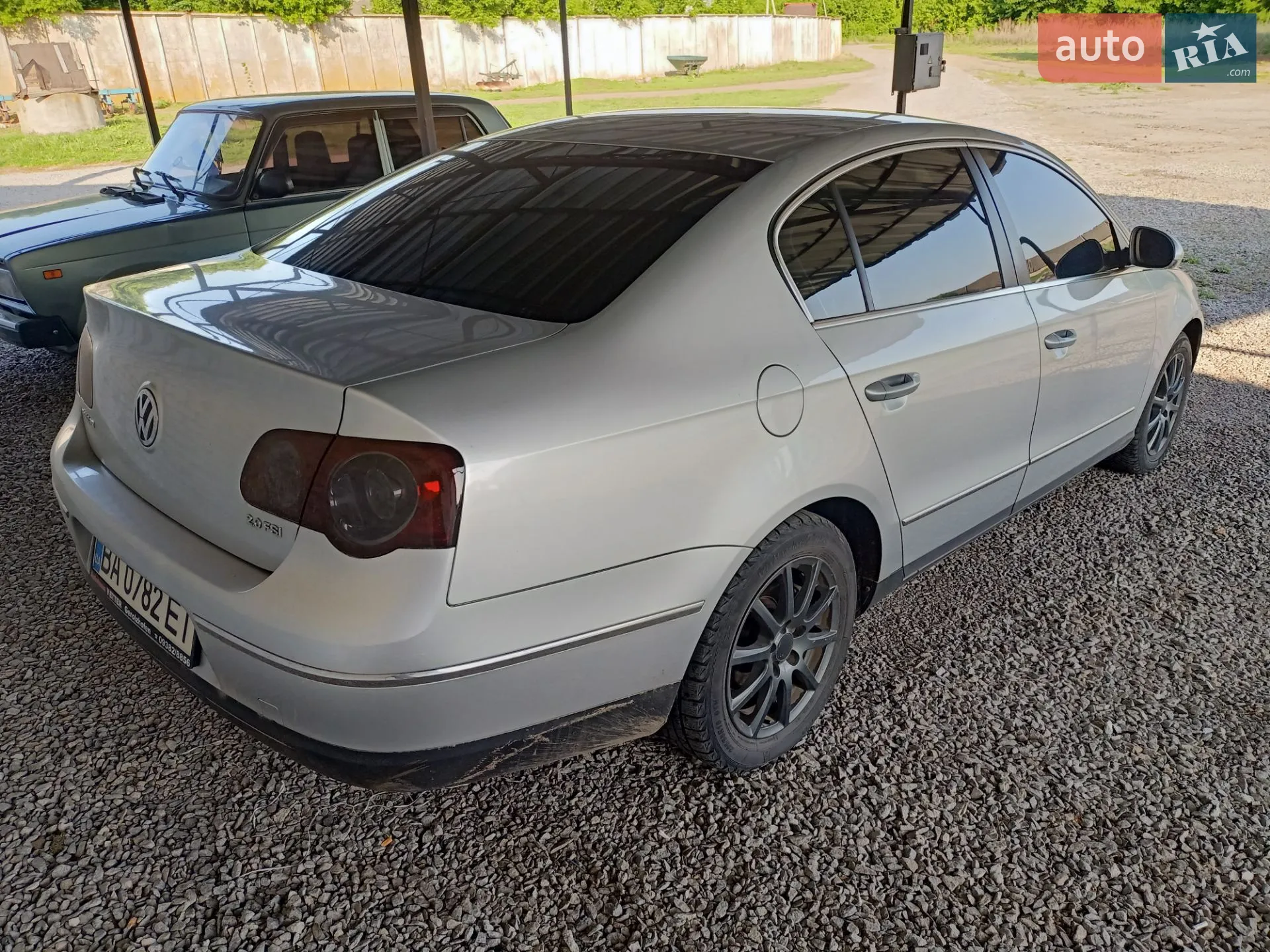 Volkswagen Passat, 2005