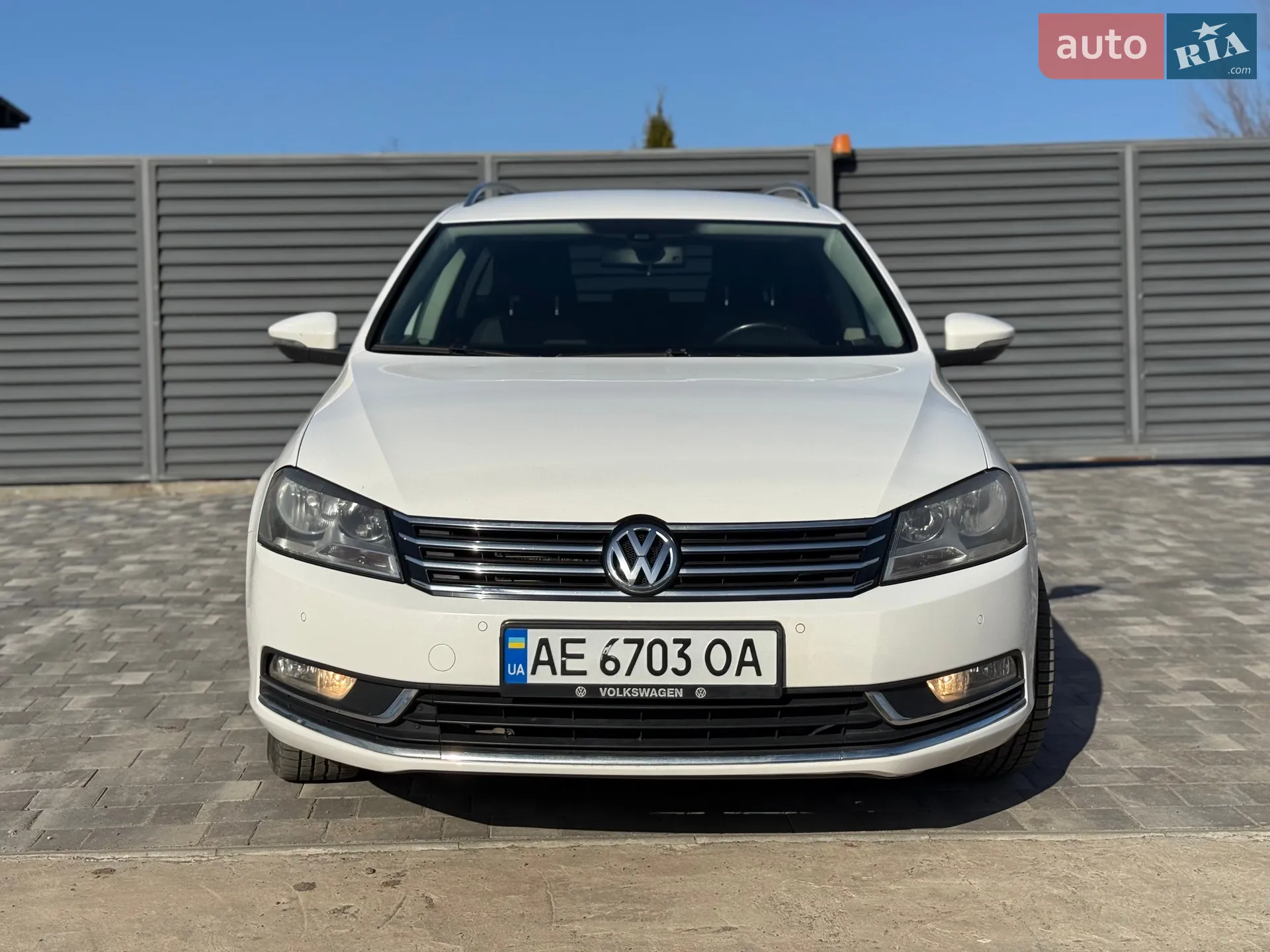 Volkswagen Passat, 2011