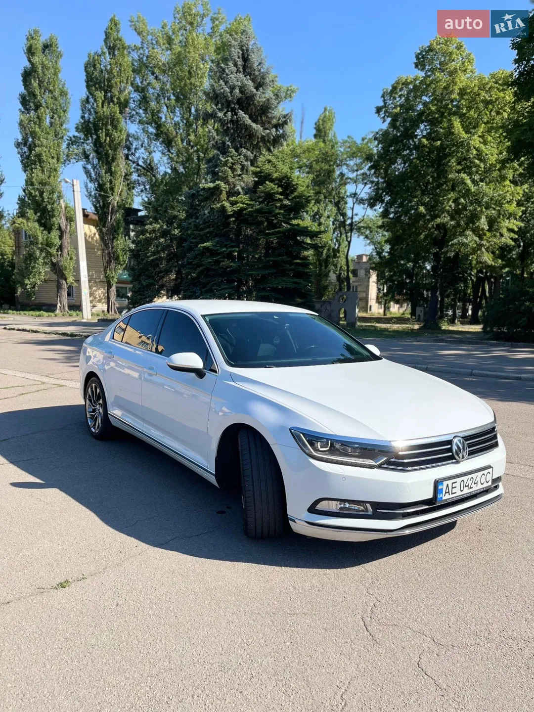 Volkswagen Passat, 2016