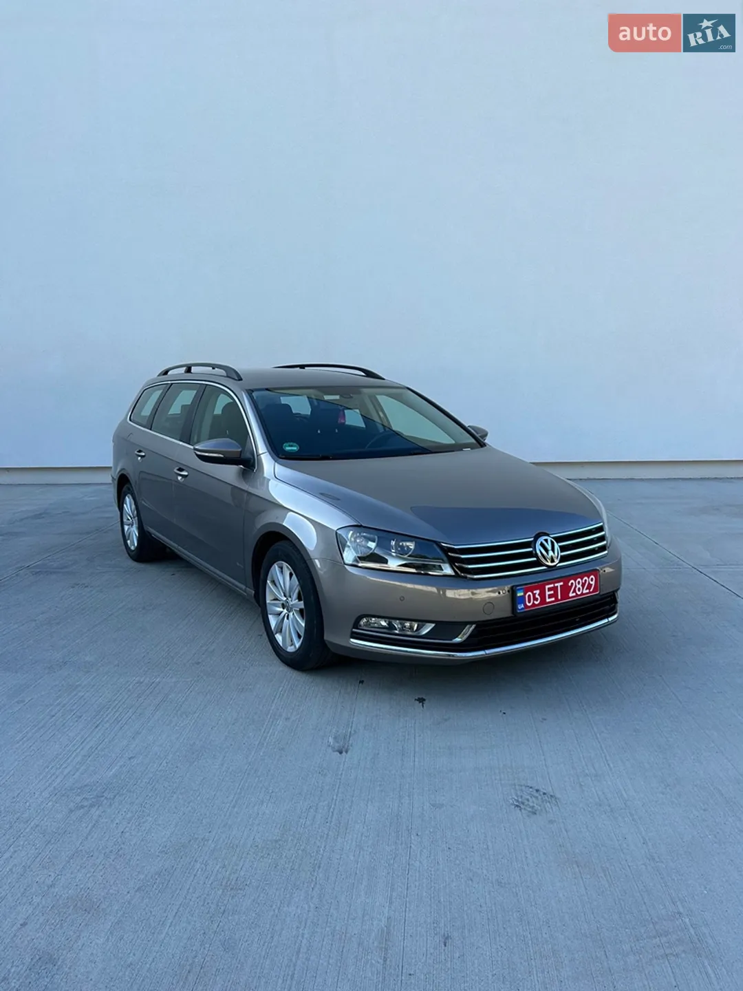 Volkswagen Passat, 2011