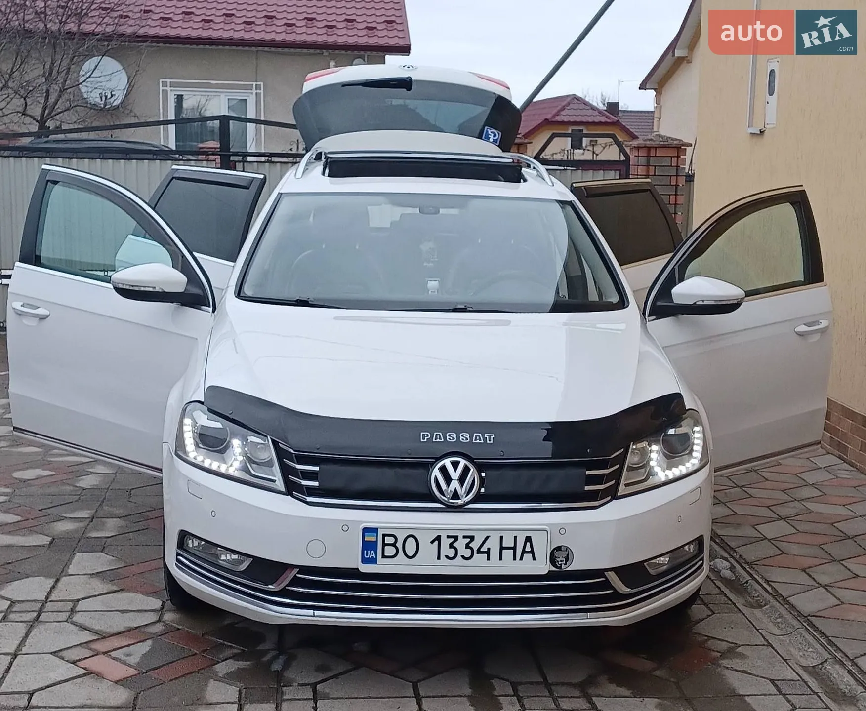 Volkswagen Passat, 2011