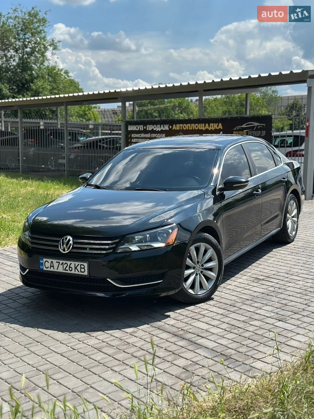 Volkswagen Passat, 2011