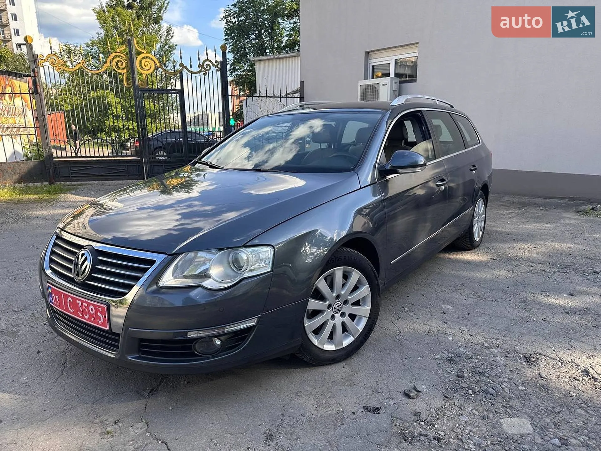 Volkswagen Passat, 2010