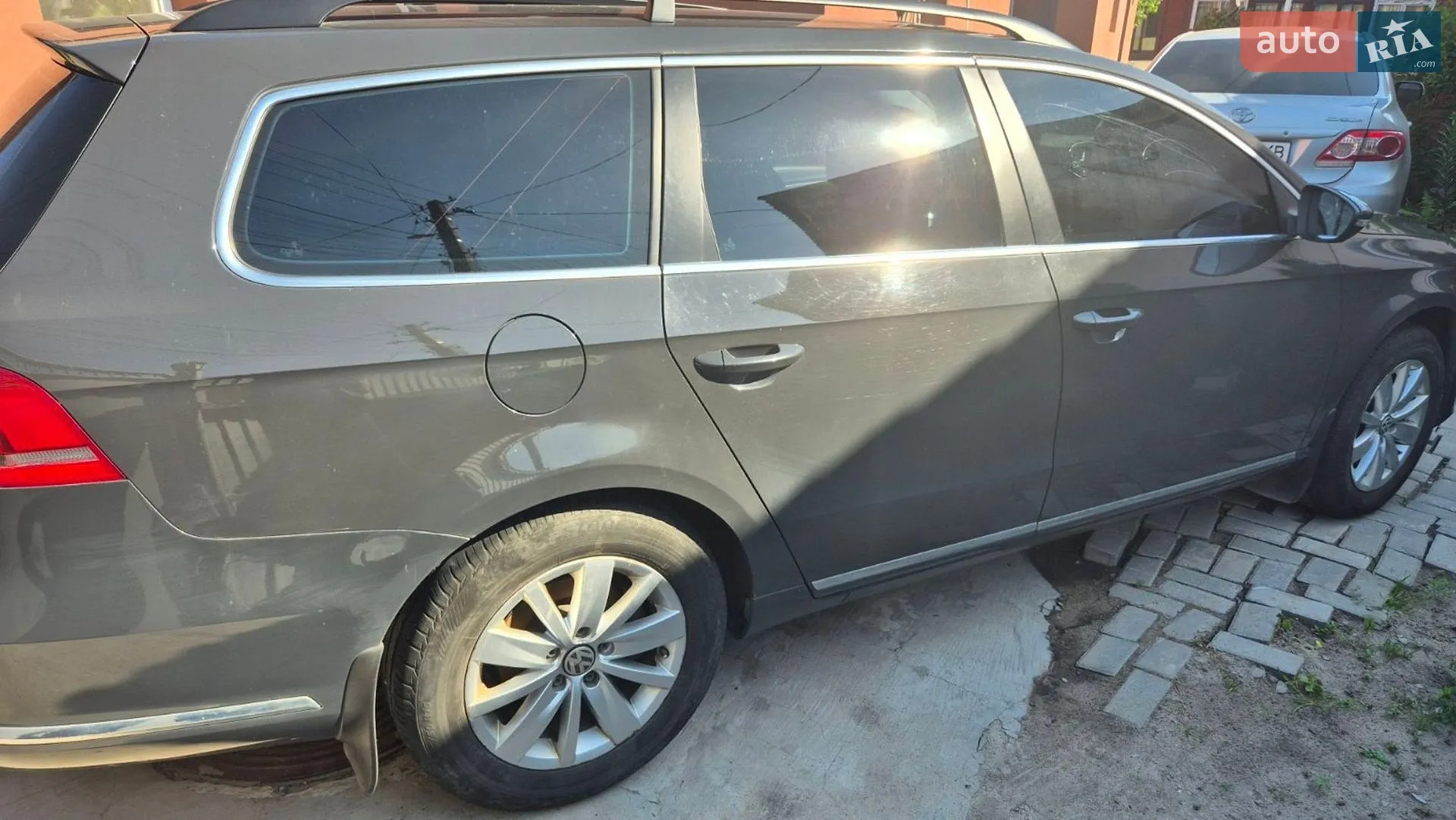 Volkswagen Passat, 2011
