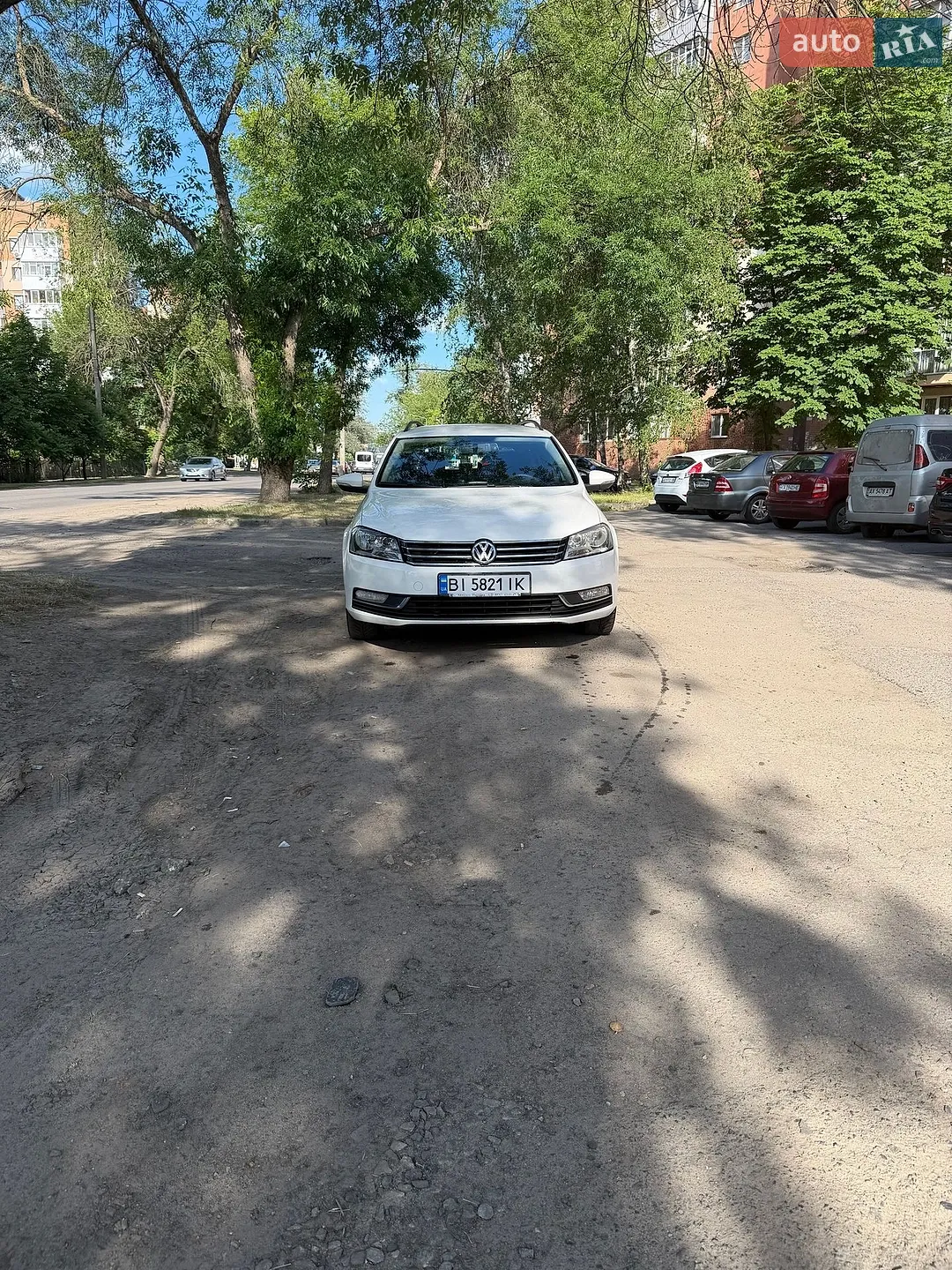 Volkswagen Passat, 2011