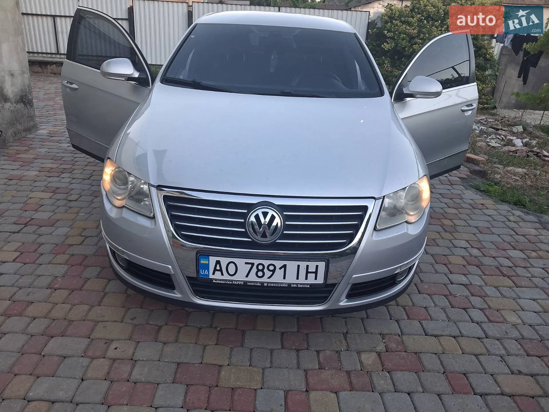 Volkswagen Passat, 2005