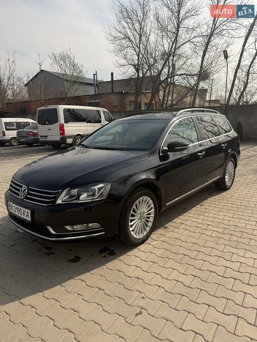 Volkswagen Passat, 2011