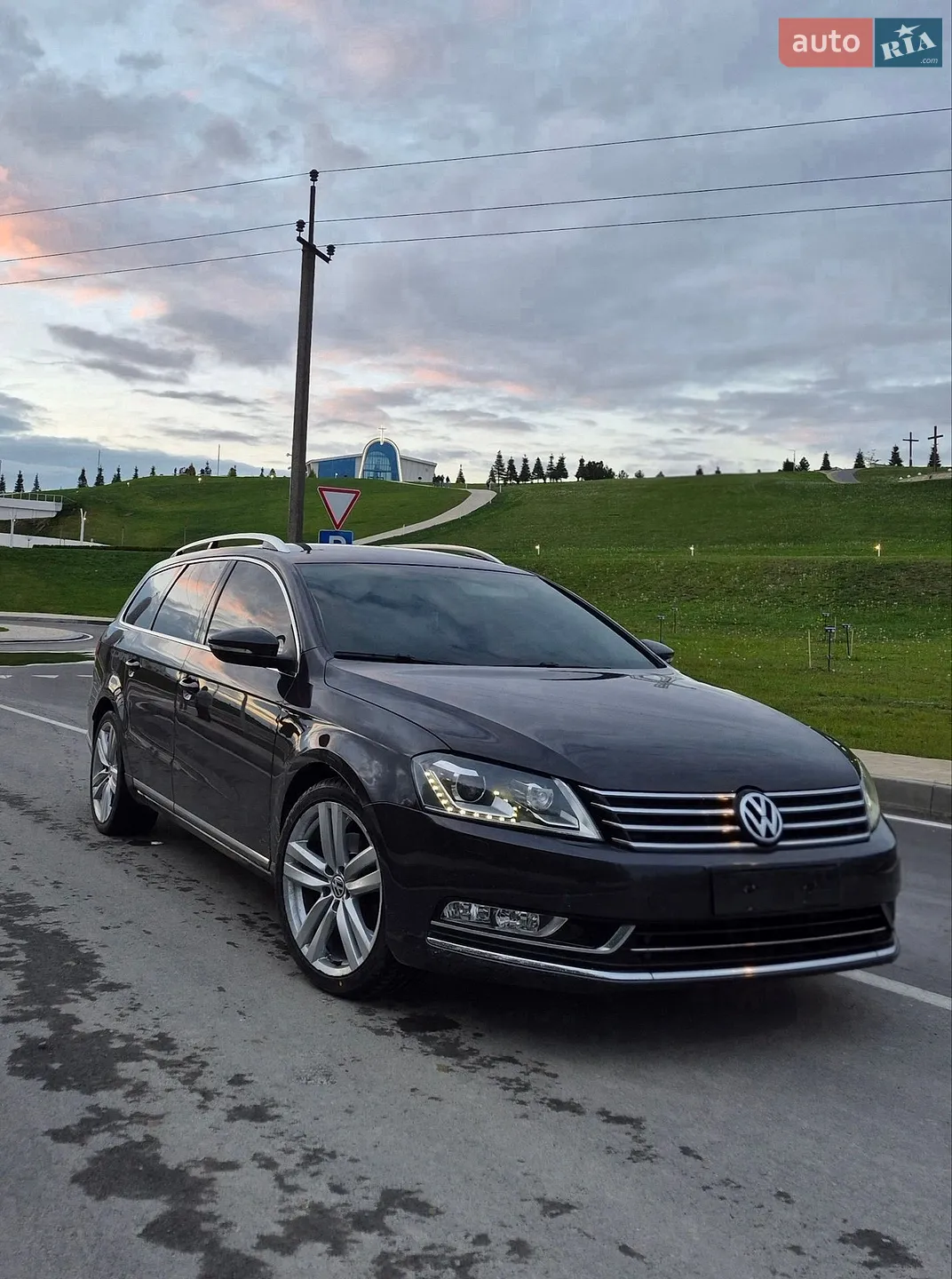Volkswagen Passat, 2011