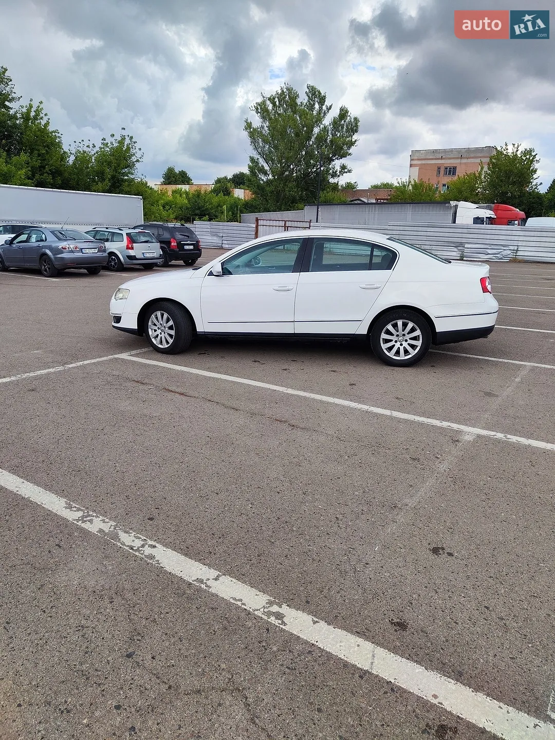 Volkswagen Passat, 2010