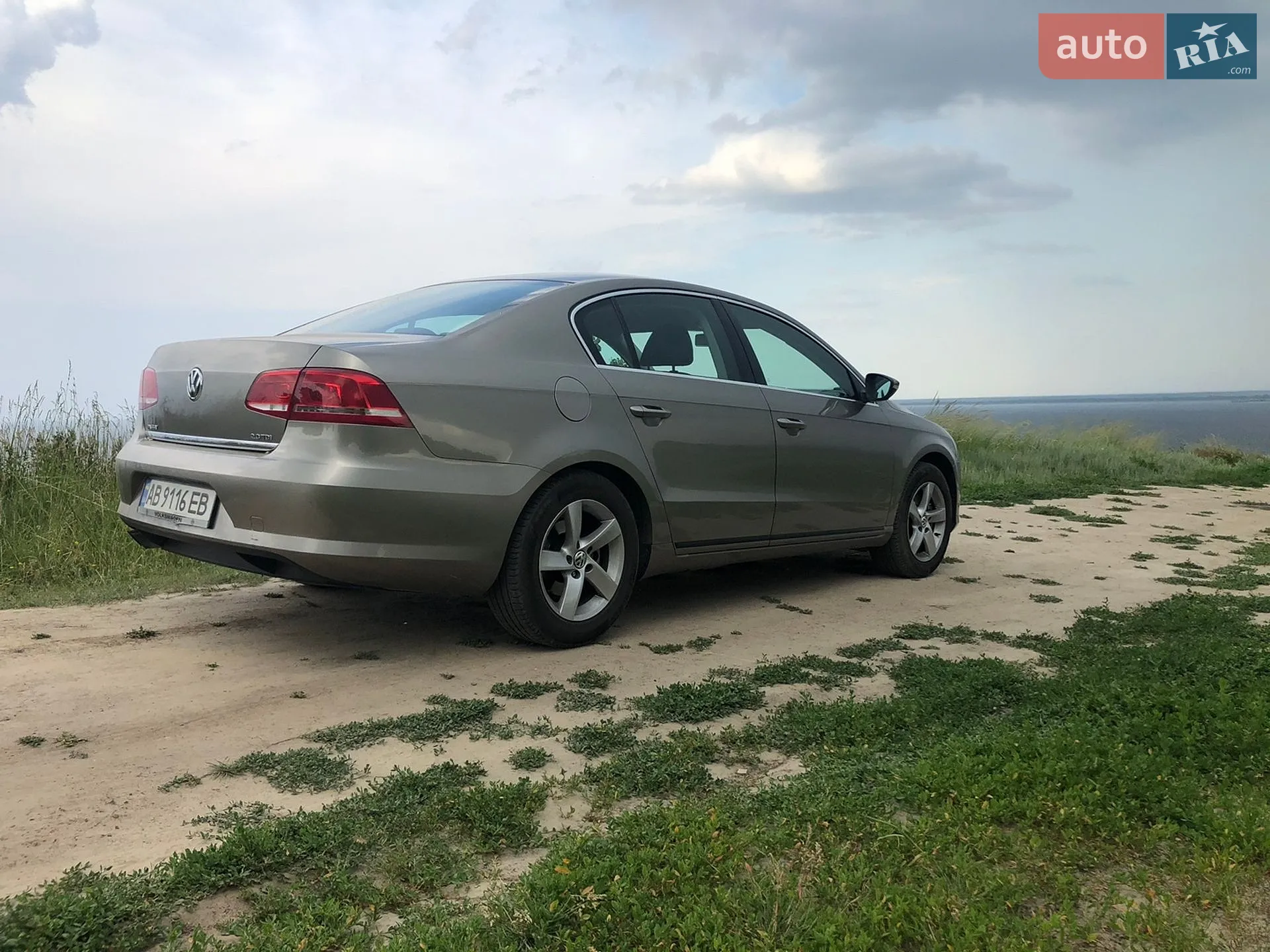 Volkswagen Passat, 2013