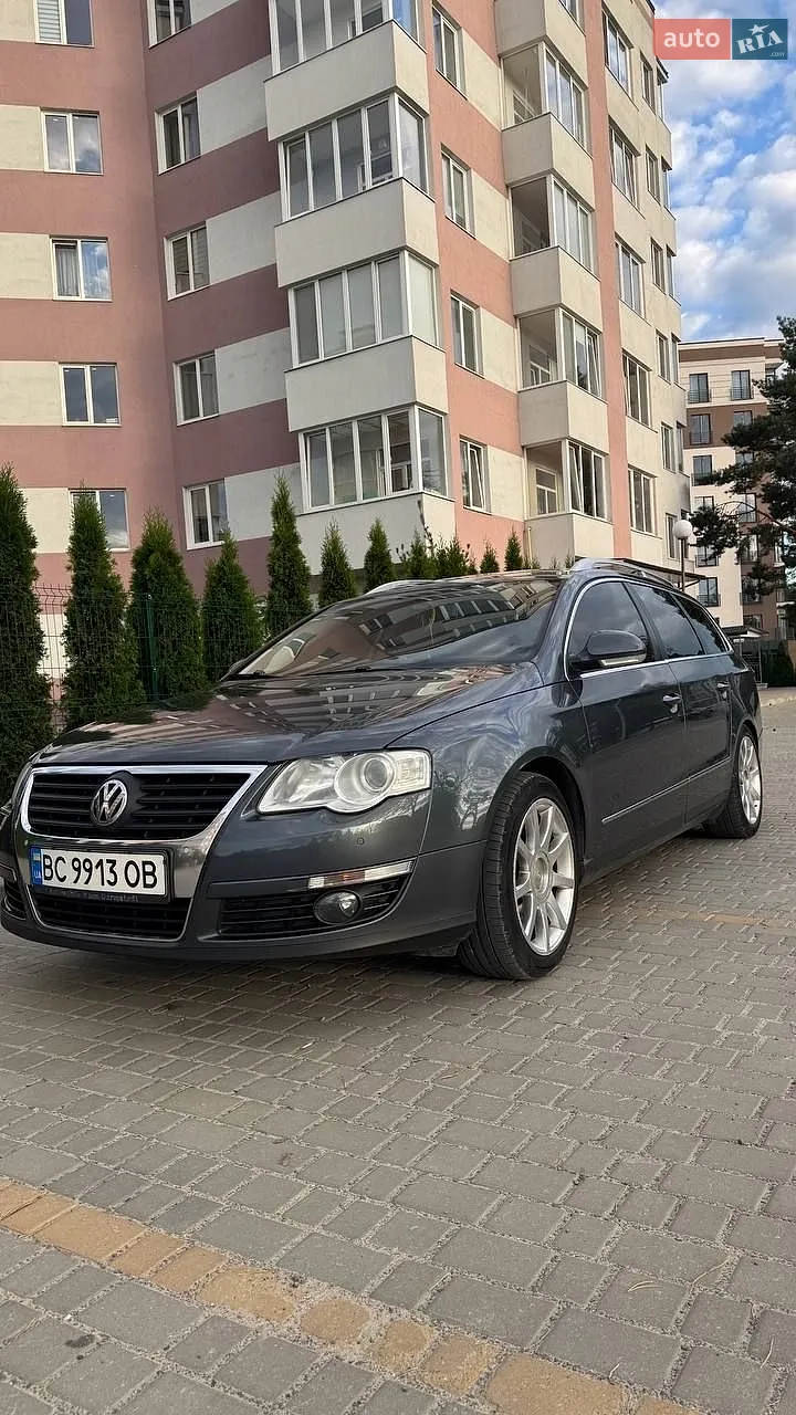 Volkswagen Passat, 2010