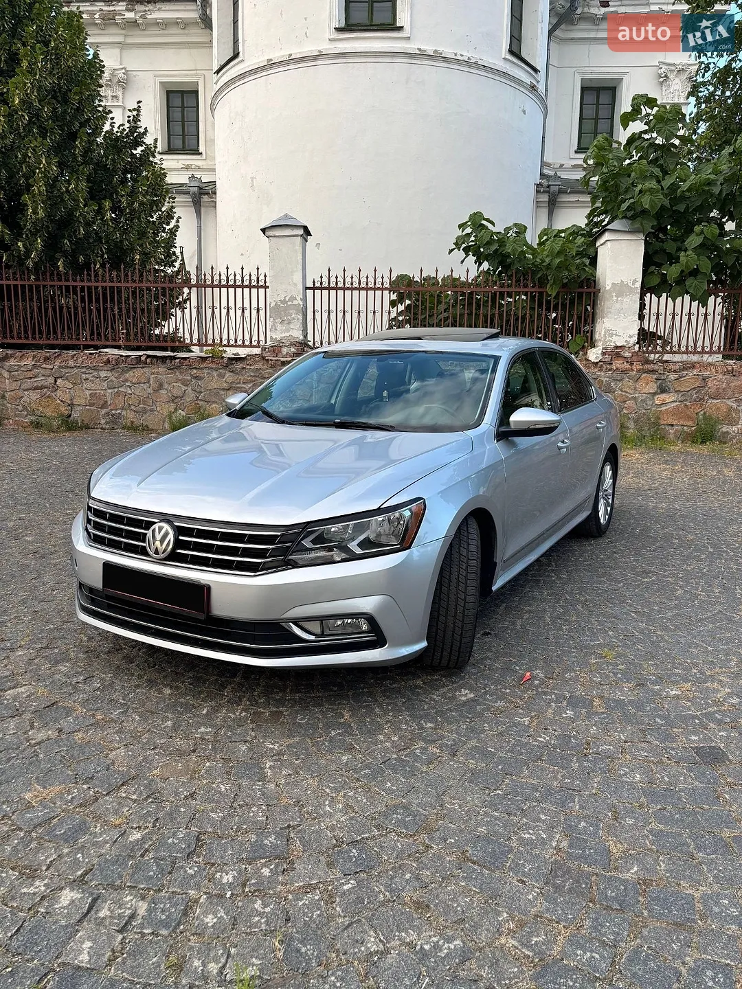 Volkswagen Passat, 2016
