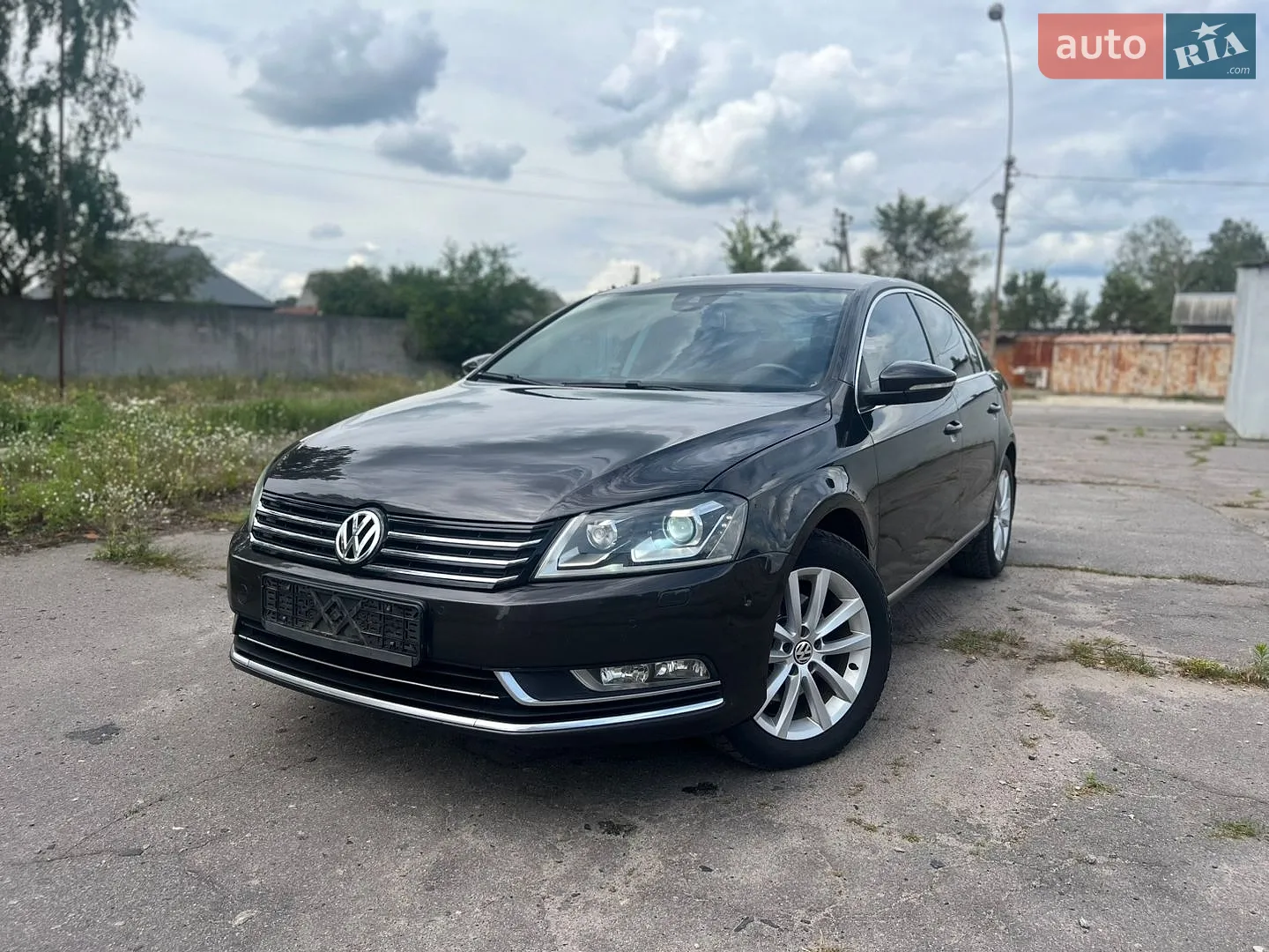 Volkswagen Passat, 2011