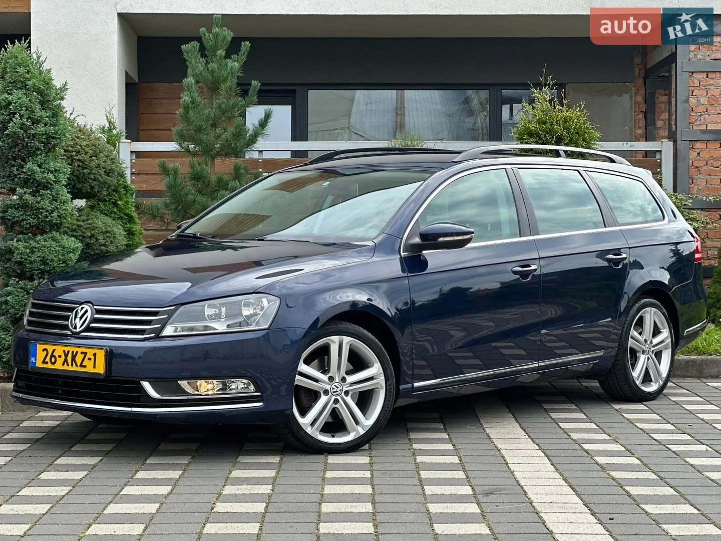 Volkswagen Passat, 2011