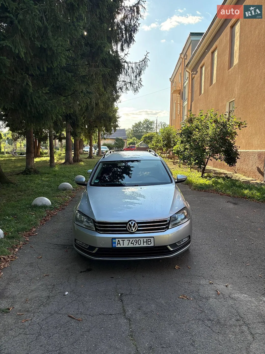 Volkswagen Passat, 2011